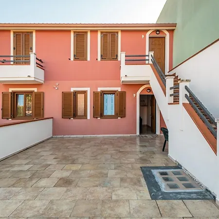 Casa Vacanza L'agave B SantʼAntìoco